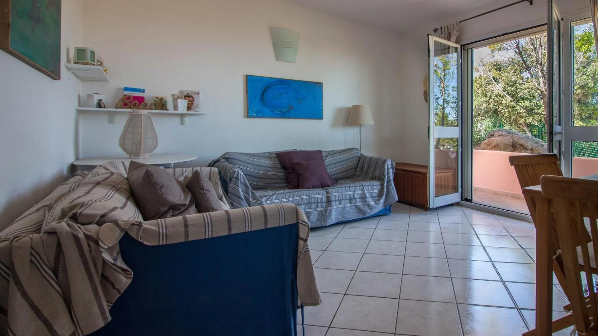 Rustic Apartment Near La Conia Beach With Parking! カンニジョネ
