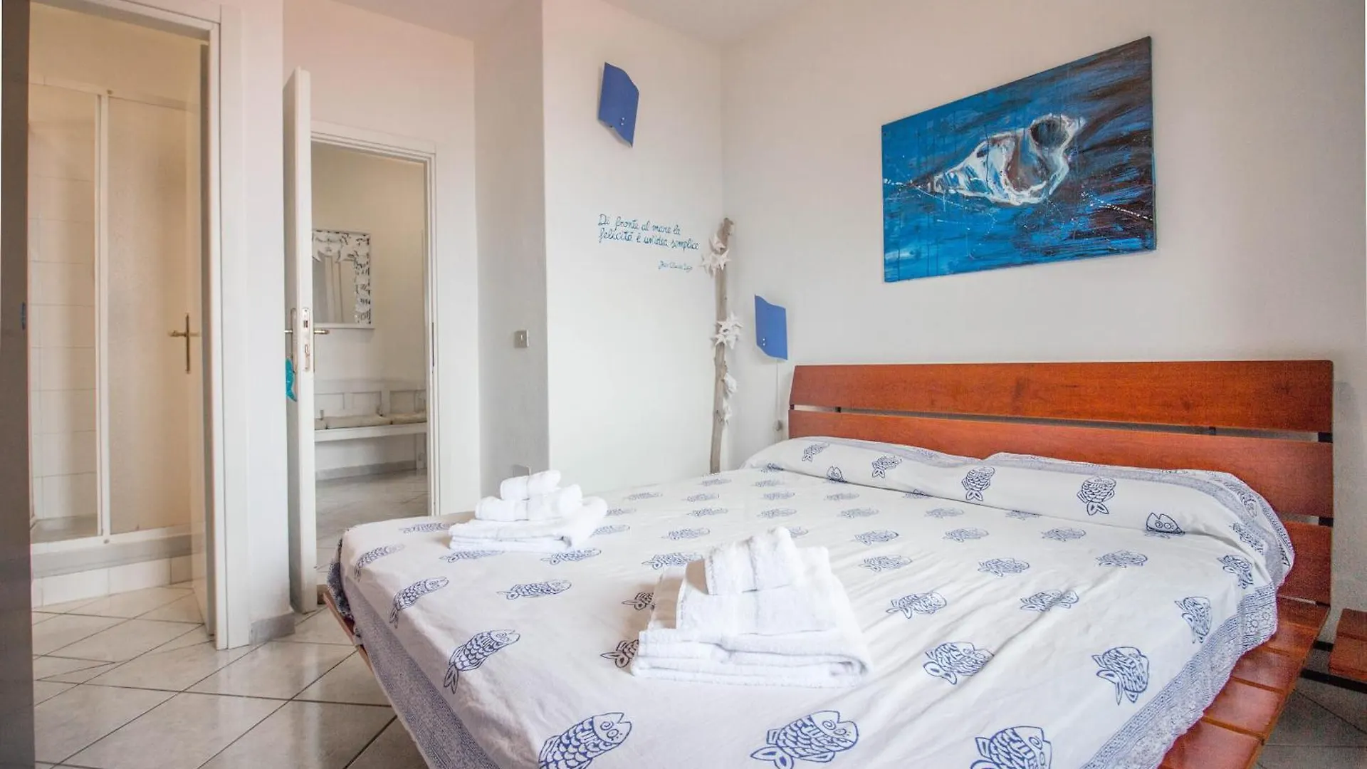 Rustic Apartment Near La Conia Beach With Parking! 카니지오네