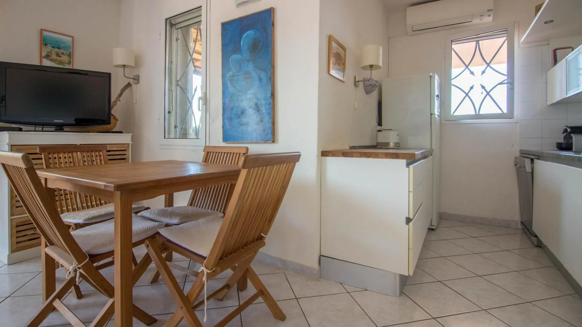 Rustic Apartment Near La Conia Beach With Parking! 카니지오네 이탈리아